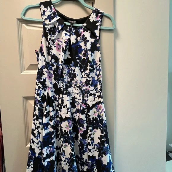 Express - Floral Sleeveless Dress - Picture 1 of 6